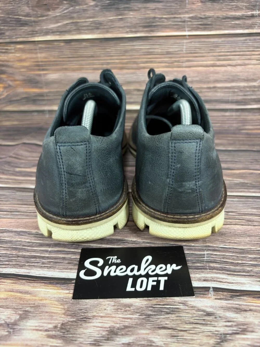 Ecco men size